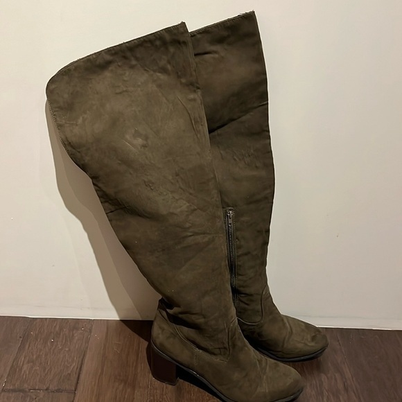 Women’s JustFab Over The Knee Boots, olive green alle WC size 11 zipper - Picture 1 of 10